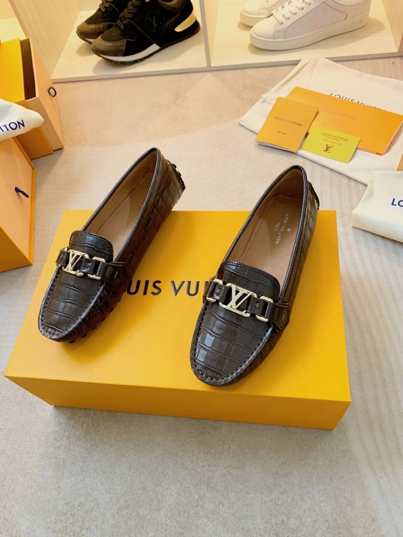 Louis Vuitton Low Shoes